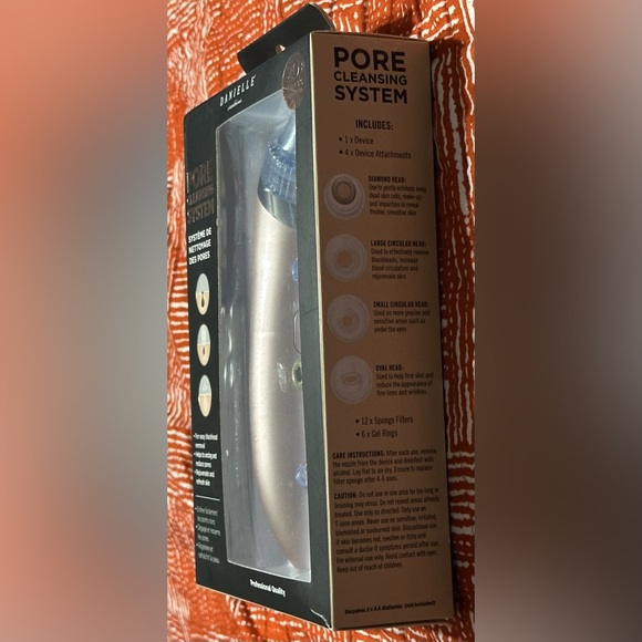 Danielle Creations Pore Cleansing System - 20+ pieces Included - Picture 4 of 5